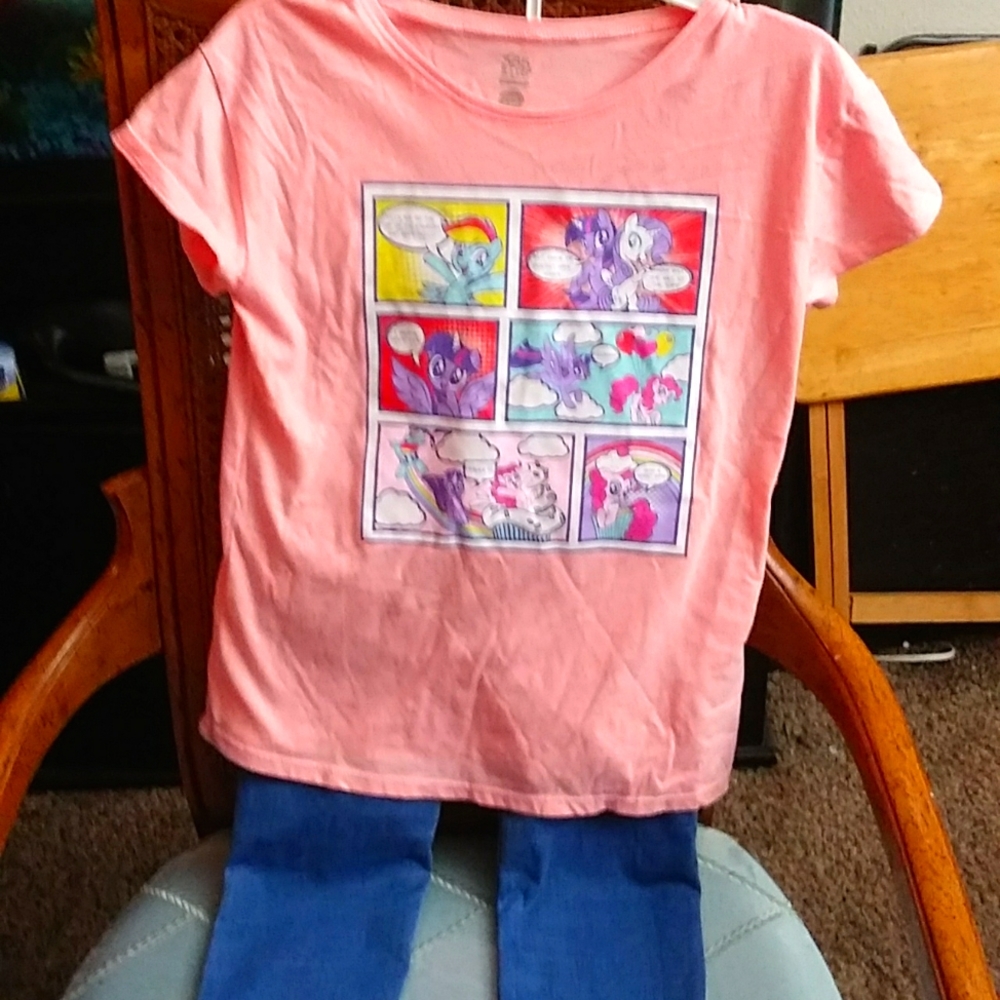 A set shirt and jeans size 10. used